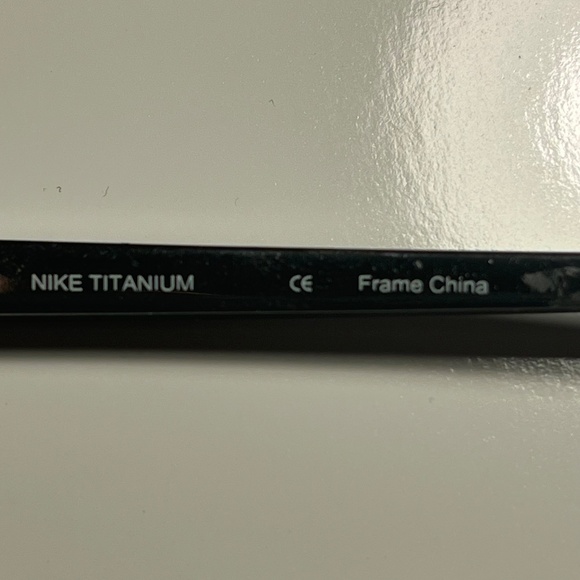 Nike 6037  Black Titanium Eyeglass Frames 53-17-135 Semi-Rimless, Oakley Case - Picture 6 of 8